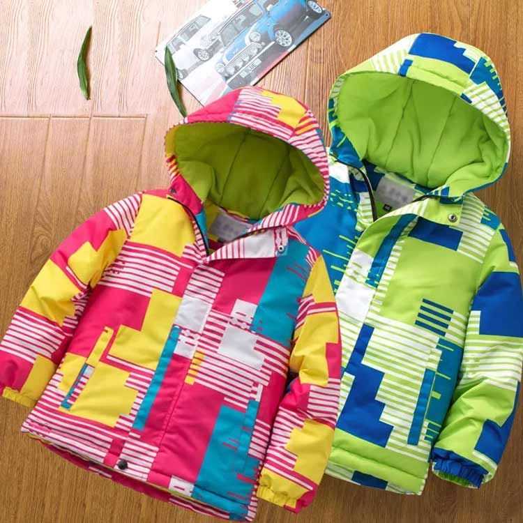 3色 マウンテンジャケット クール スポーティ キャンプ 防水 THE NORTH FACE（ザノースフェイス）の「THE NORTH FACE/ノース