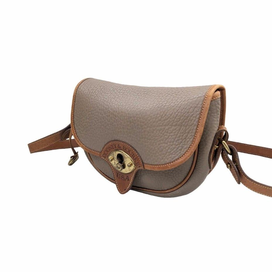 Dooney u0026 Bourke DOONEYu0026BOURKE ドゥーニーアンドバーク レザーショルダーバッグ ブラウン系