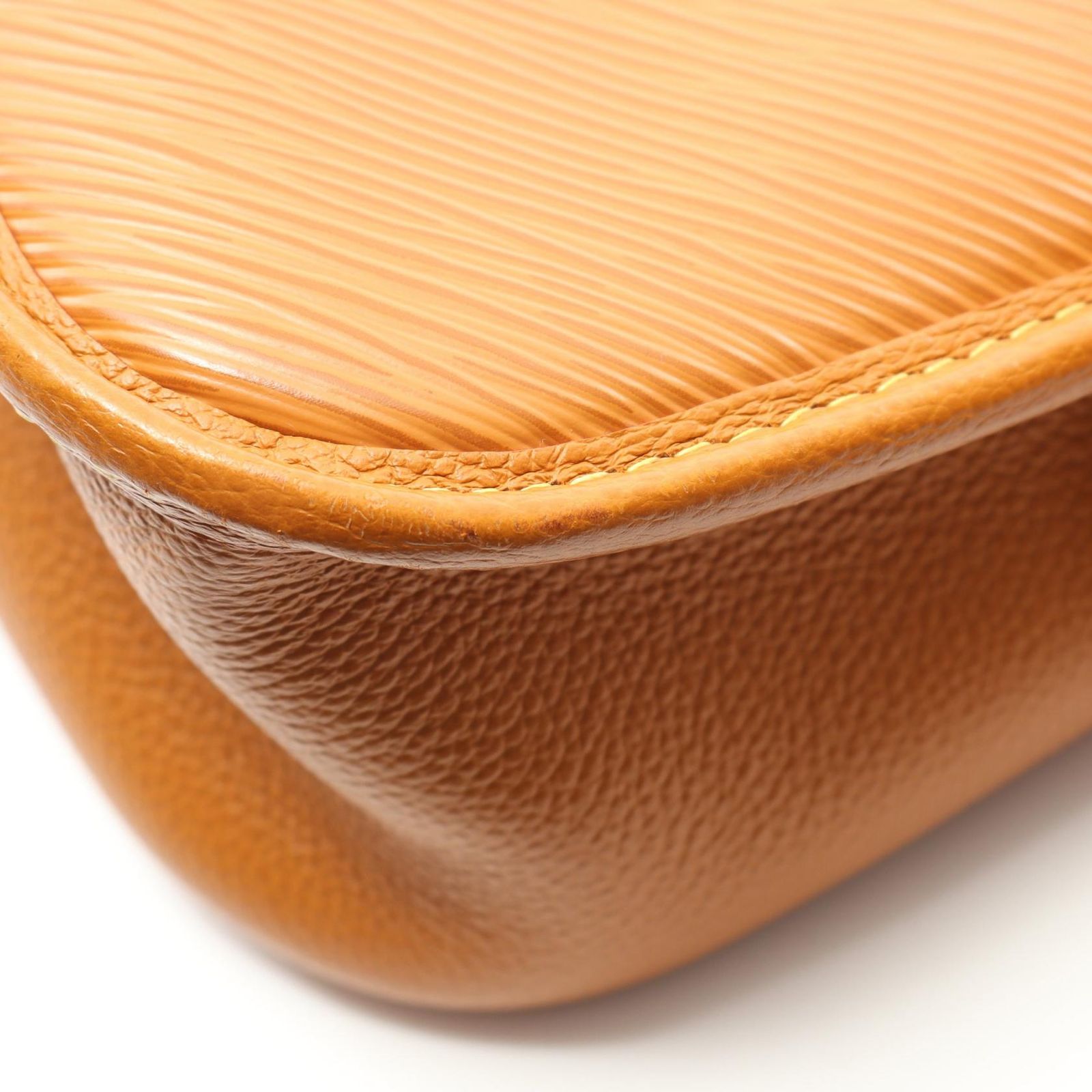 ルイ・ヴィトン LOUIS VUITTON ショルダーバッグ ビュシNM