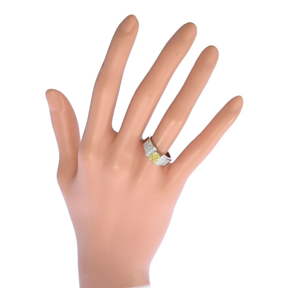定価48万円‼️1.00ctダイヤリング❣️最高級ジュエリー‼️イエローG超美品❣️ 0.50ct ファンシービビッドイエローダイヤモンドリング 0.50ct