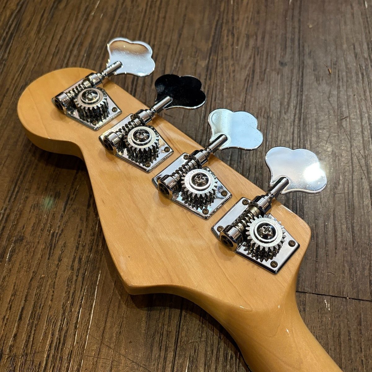 Bass グラスルーツ