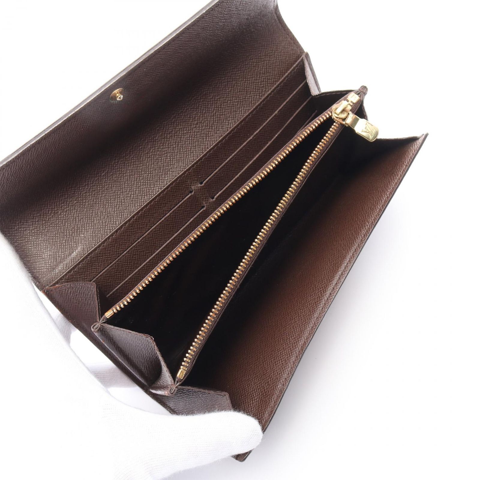 VUITTON 二つ折り長財布