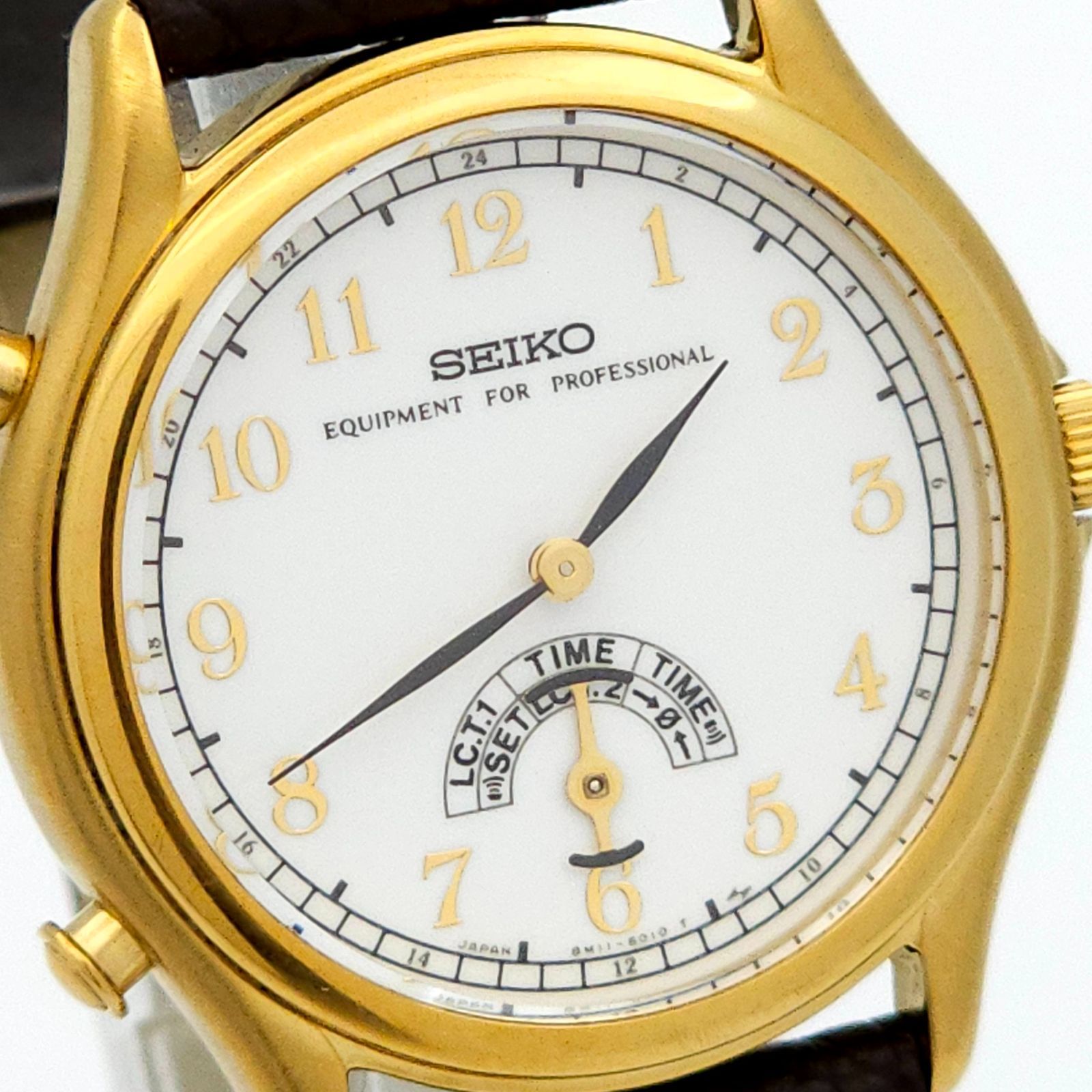 ☆良品 SEIKO セイコー EQUIPMENT FOR PROFESSIONAL 8M11-6000 QZ 動作 
