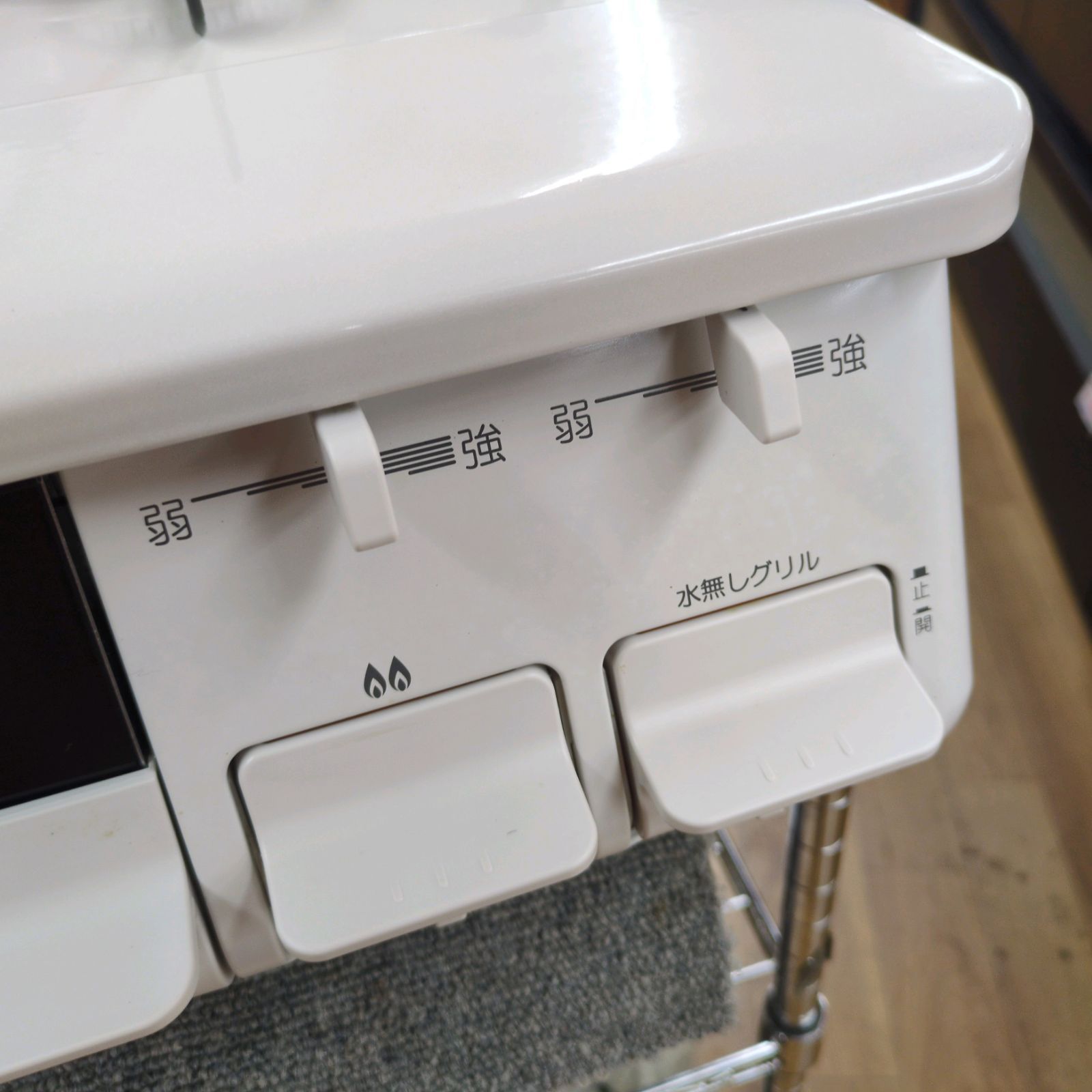 J582 ☆グリル内かなりの使用感有り☆2021年製☆パロマ☆LPガスコンロ