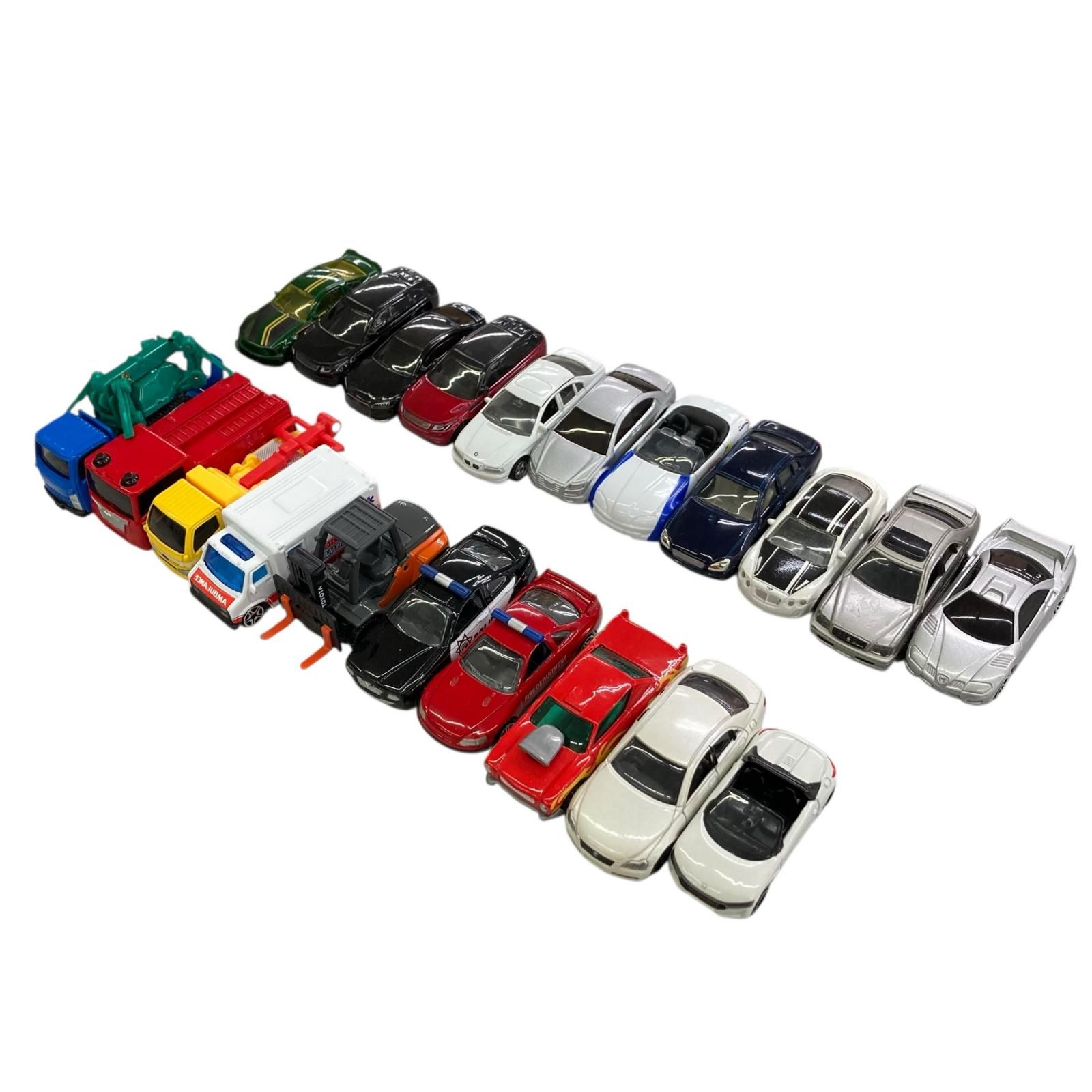 186000 現状品 TOMICA／MOTORMAX／HOTWHEEIS等 ミニカー 21点まとめ売り [0000000001486] 186000 現状品 TOMICA／MOTORMAX／HOTWHEEIS等 ミニカー 21点まとめ
