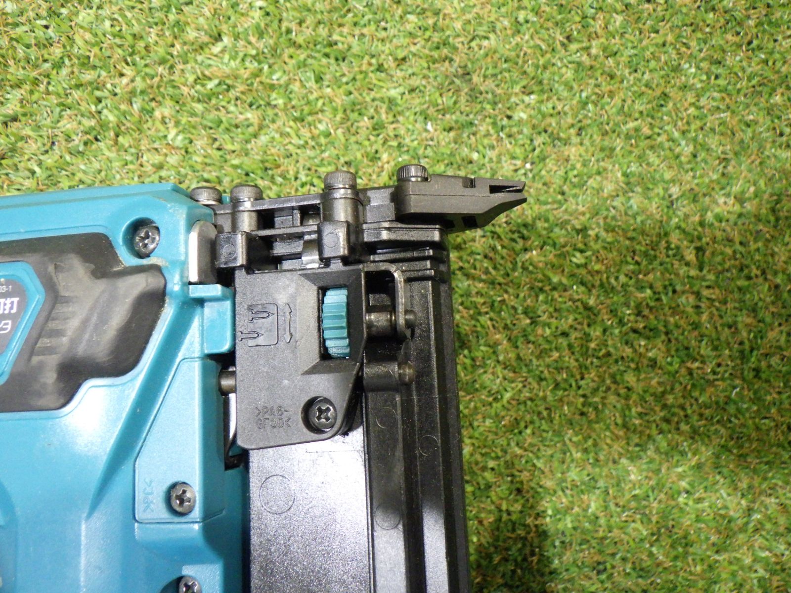 35mm充電式面木釘打機