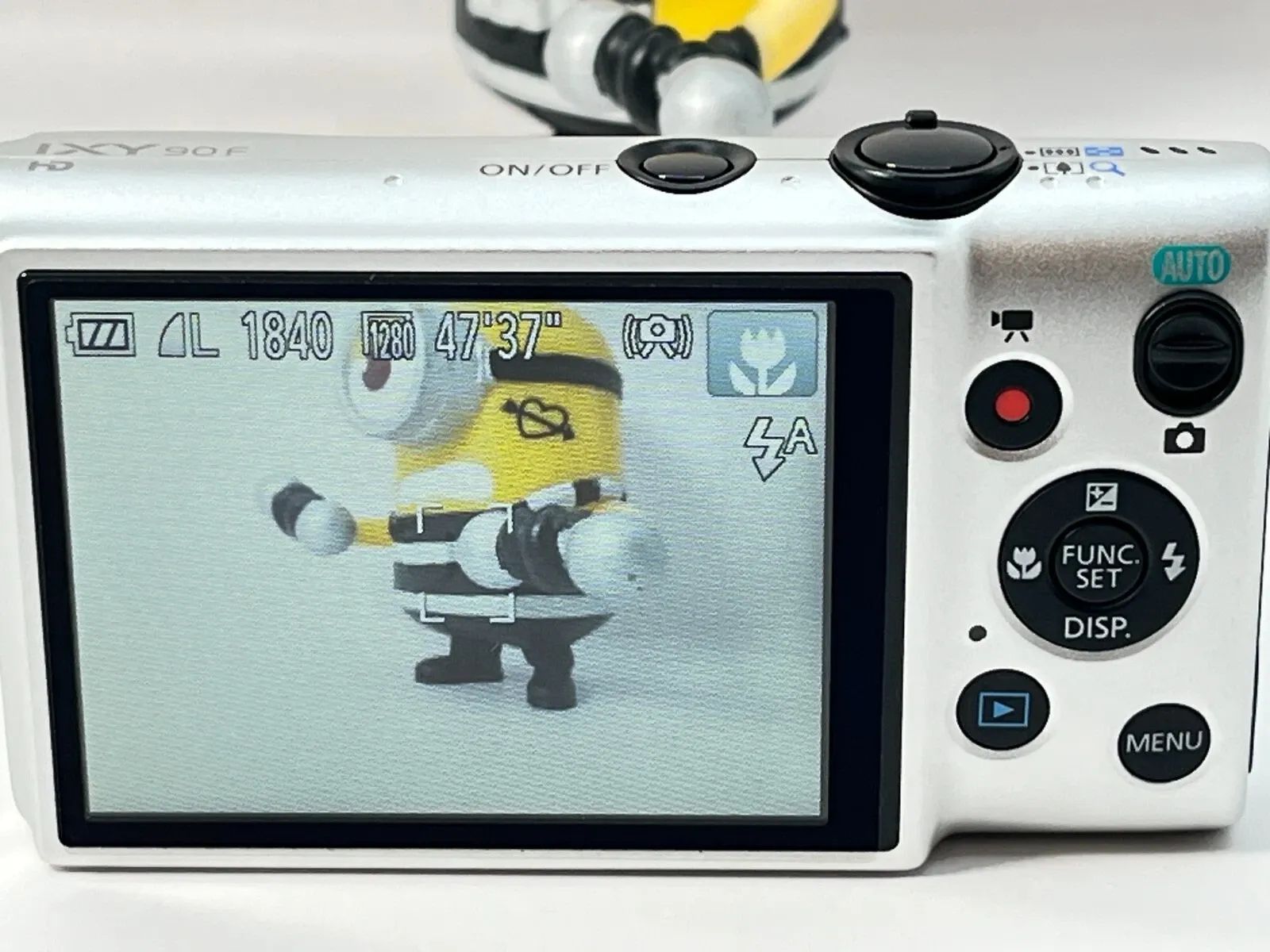 美品 Canon IXY 90F シルバー コンパクトデジタルカメラ 動作