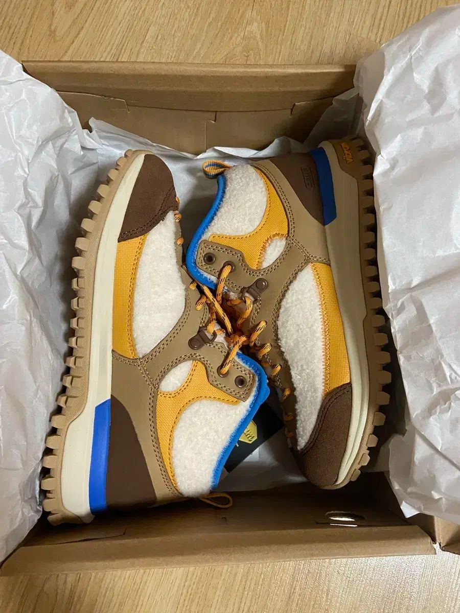 KOLON SPORT コーロンスポーツ 正規品 登山靴 250