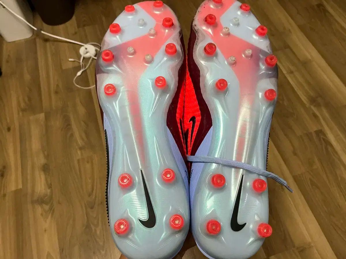 ナイキ FANTOM 6 エリート AG 280 サッカーシューズ LLC-HASEGAWATOSO_COM