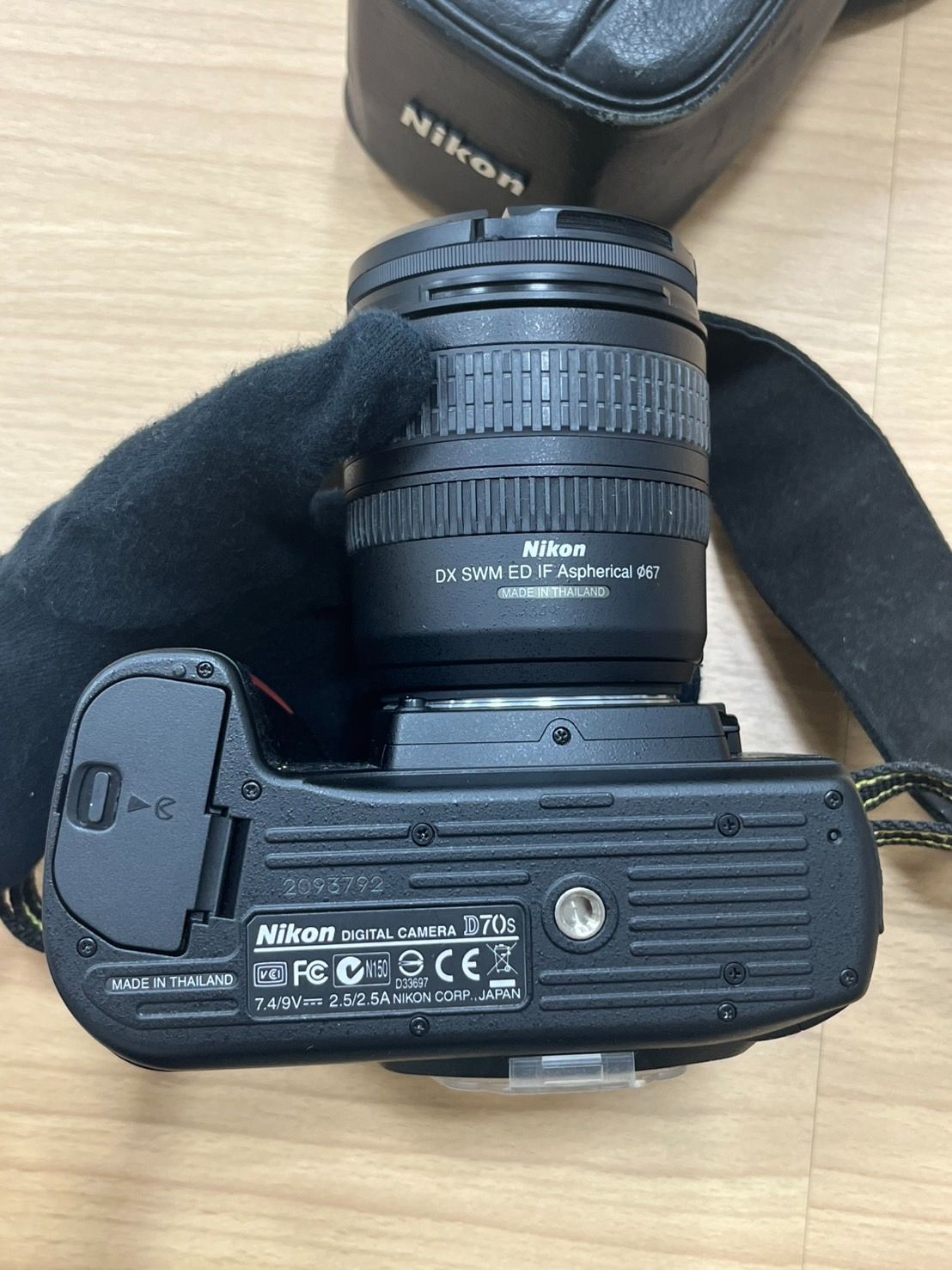 ニコン Nikon D70S 標準レンズAF-S NIKKOR 18-70mm Amazon.com : Nikon