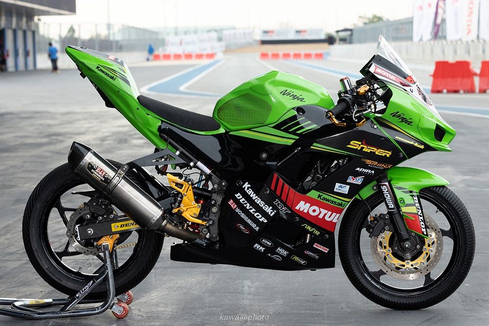 Ninja250.400用 スタント用スプロケット - クラッチ、ミッション、駆動系