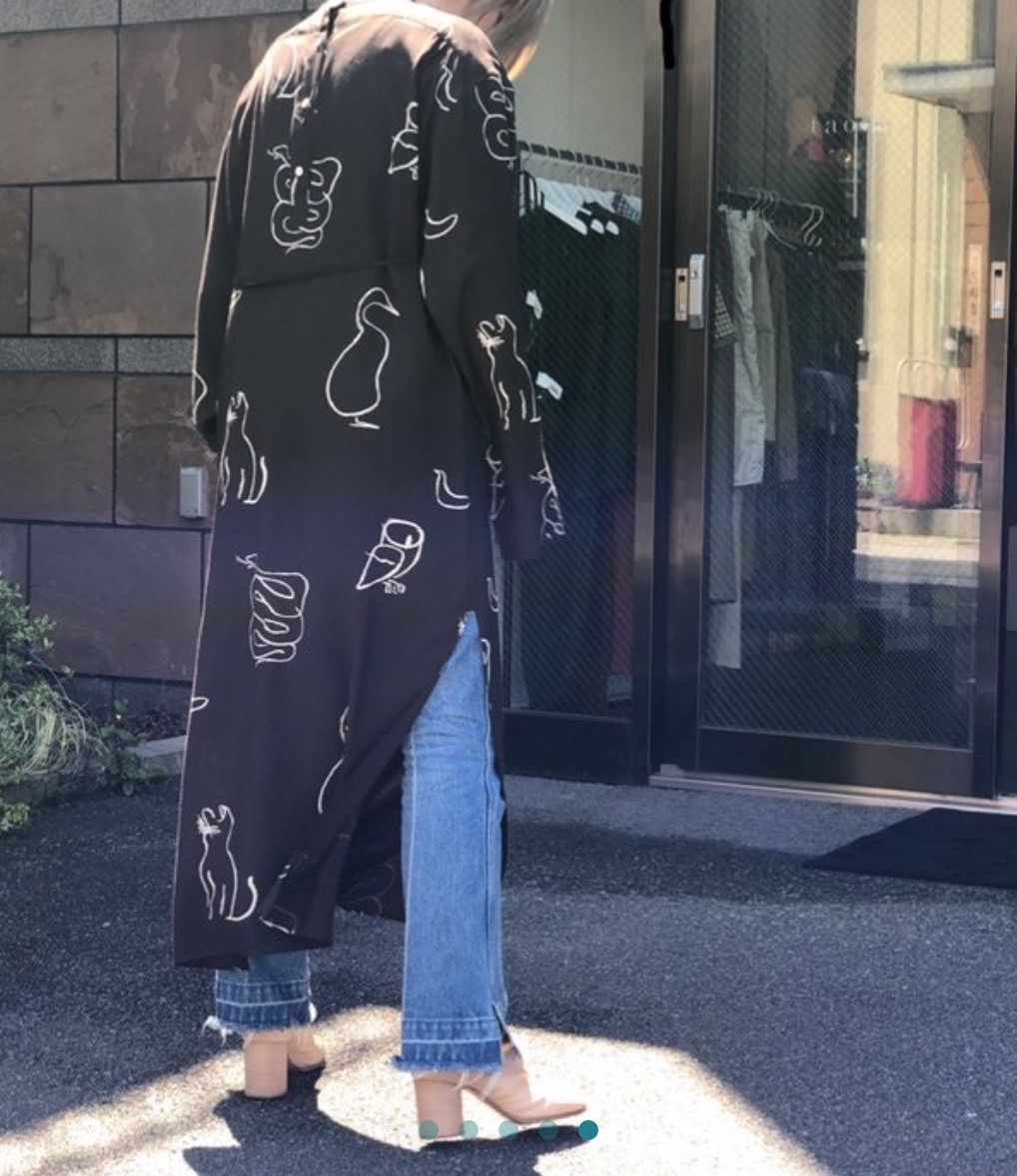 WRYHT／BAND COLLER LONG SHIRTS／ライト／ドローイング／アニマル柄  