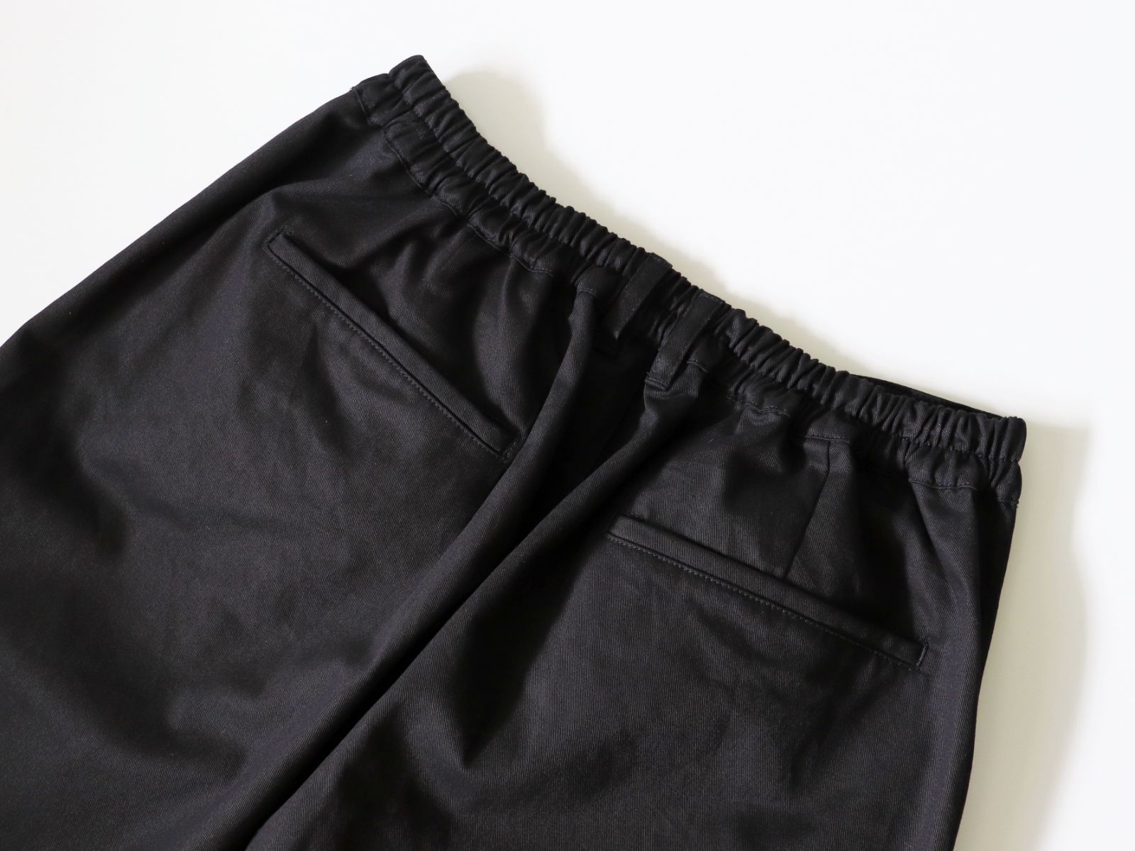 KELEN / 2TUCK COCOON TROUSER “NIPS” - BLACK ケレン / 2タック