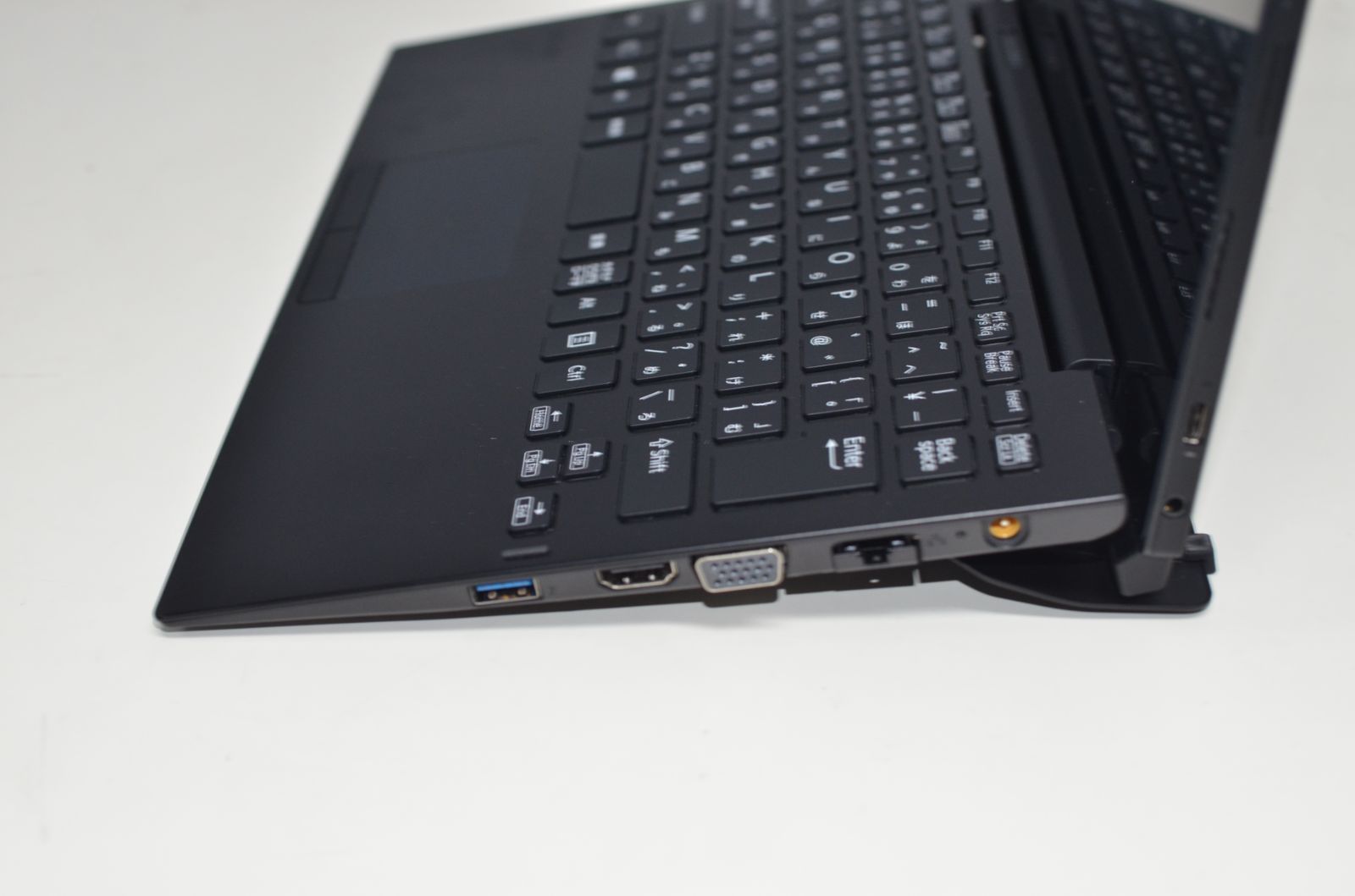 中古良品ノートパソコン SONY VJA1211 core i7-8500Y 中古良品ノートパソコン SONY VJA1211 core i7-8500Y メモリ8GB