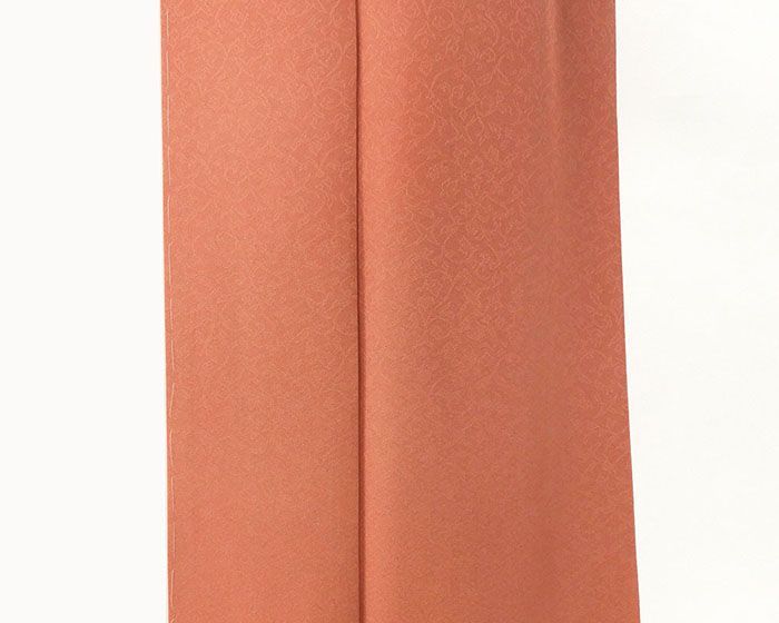 色無地 新品仕立済 正絹 宝相華地紋 身丈164.5cm 裄丈68cm 新品 仕立て上がり 着物 a1058 色無地 新品仕立済 正絹 宝相華地紋 身丈164.5cm 裄丈68cm 新品 仕立て