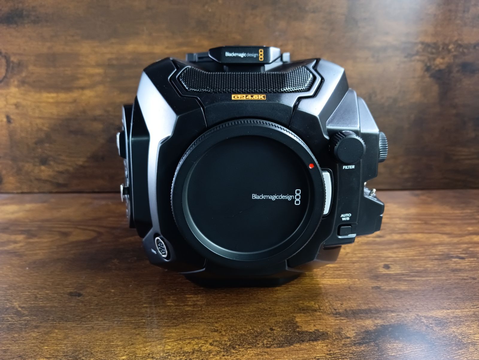 価格改定 Blackmagic URSA mini pro 4.6K ブラックマジックアーサミニプロ4.6K G2 Shoulder kit Viewfinder セット