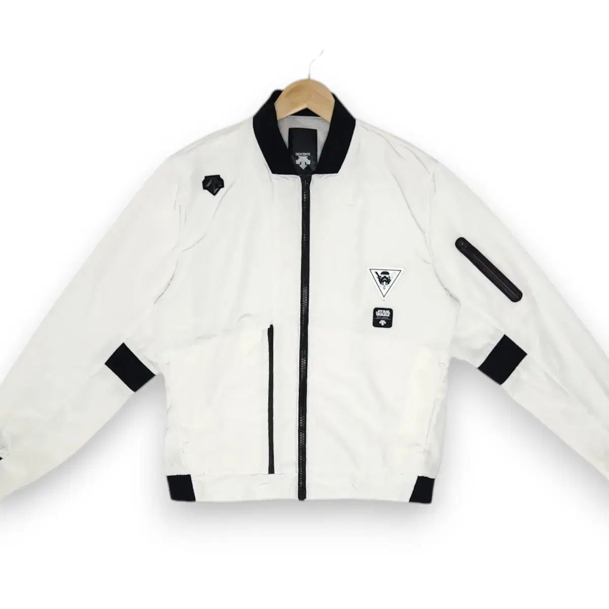 MOVESPORT 裏メッシュ バイカラー ウィンドブレーカー