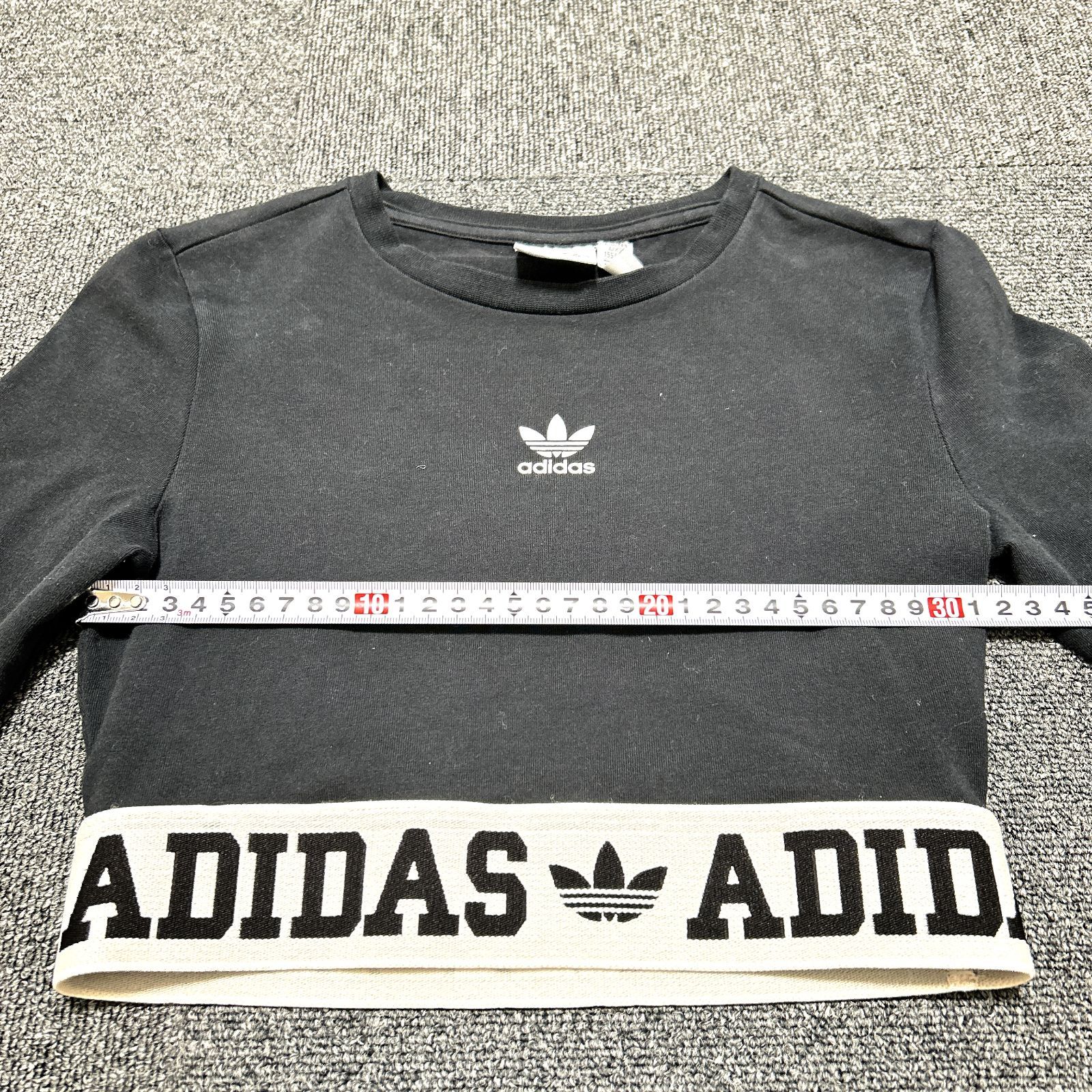 USA製　adidas　デザインスウェット　トレフォイルロゴ　ビッグロゴ アディダスオリジナルス adidas Originals トレフォイルロゴ テープ