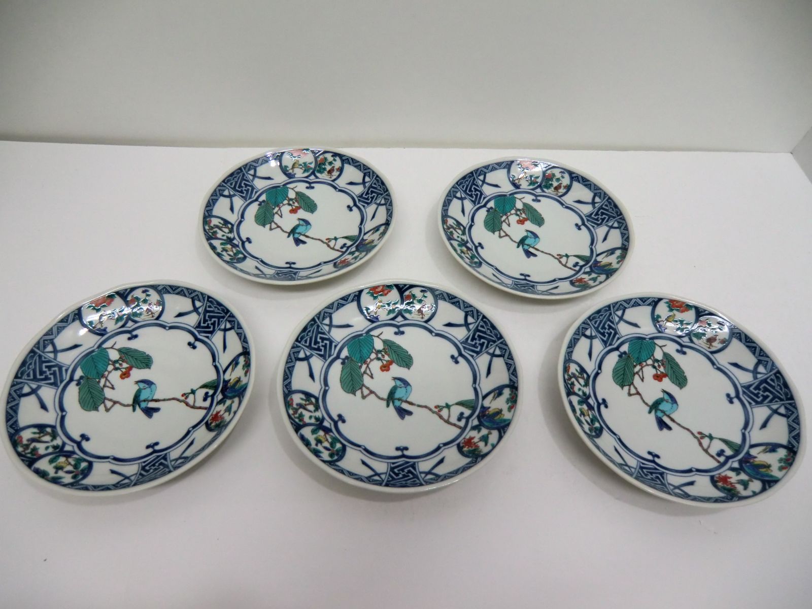 九谷焼 青郊窯 染付丸紋花鳥 中皿揃 5客