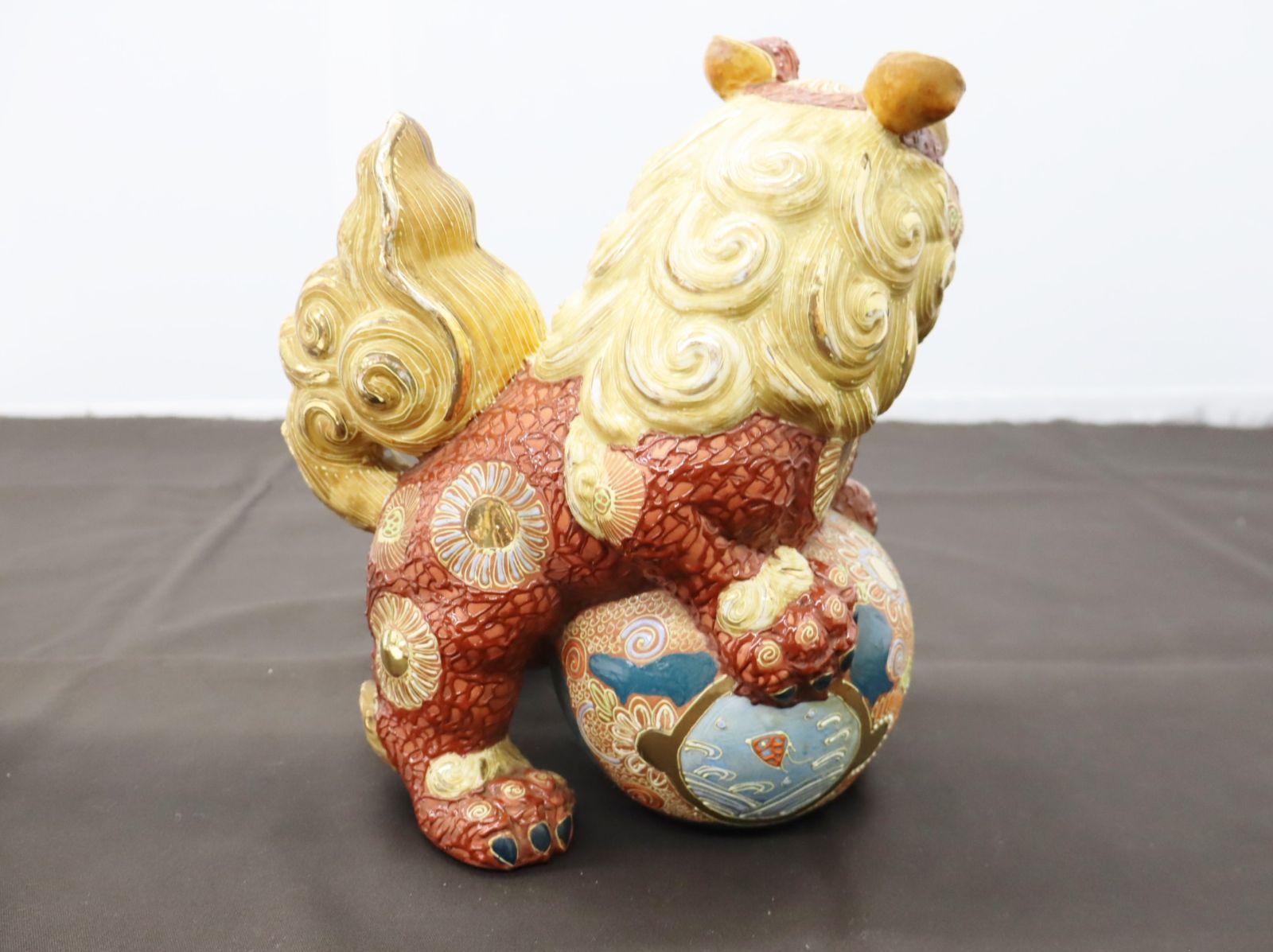 △ レトロ アンティーク 骨董 古美術｜九谷焼 玉乗り 獅子 シーサー 魔