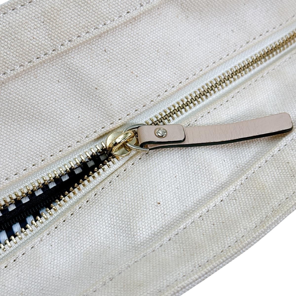 ケイトスペード PXRU6572 108 ハンドバッグ ベージュ  Kate Spade ビッグロゴ ケイトスペードニューヨーク kate spade new york バッグ （ベージュ