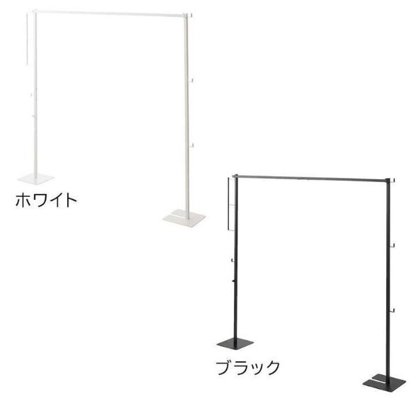 ブラック |