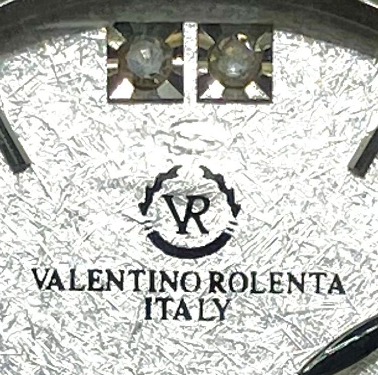 訳あり🌟数か所ダイヤ欠品】VALENTINO ROLENTA プラチナ 腕時計 - メルカリ 