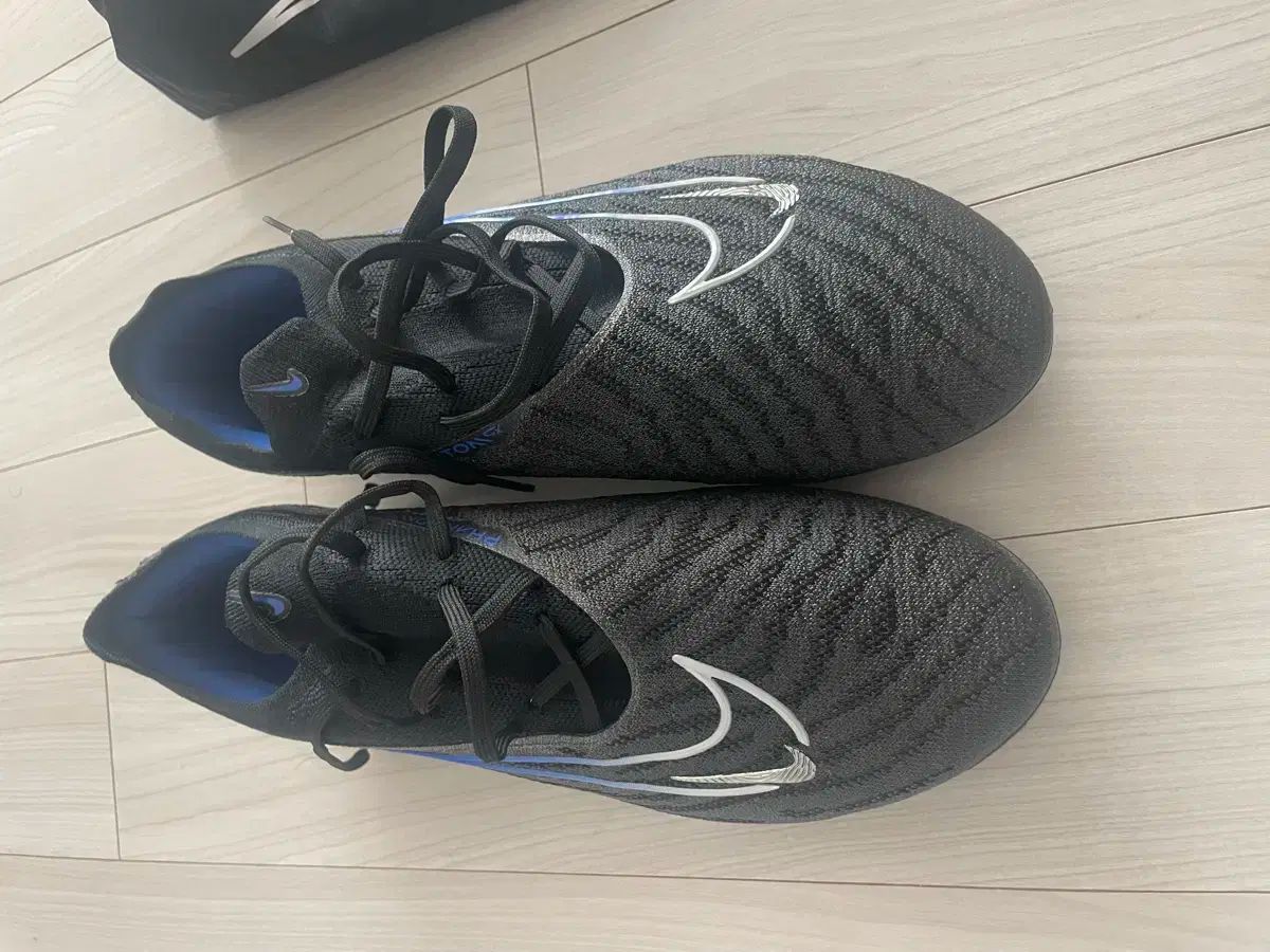 NIKE(ナイキ) ファントム gx エリート ag 275ナイキ ファントムgx