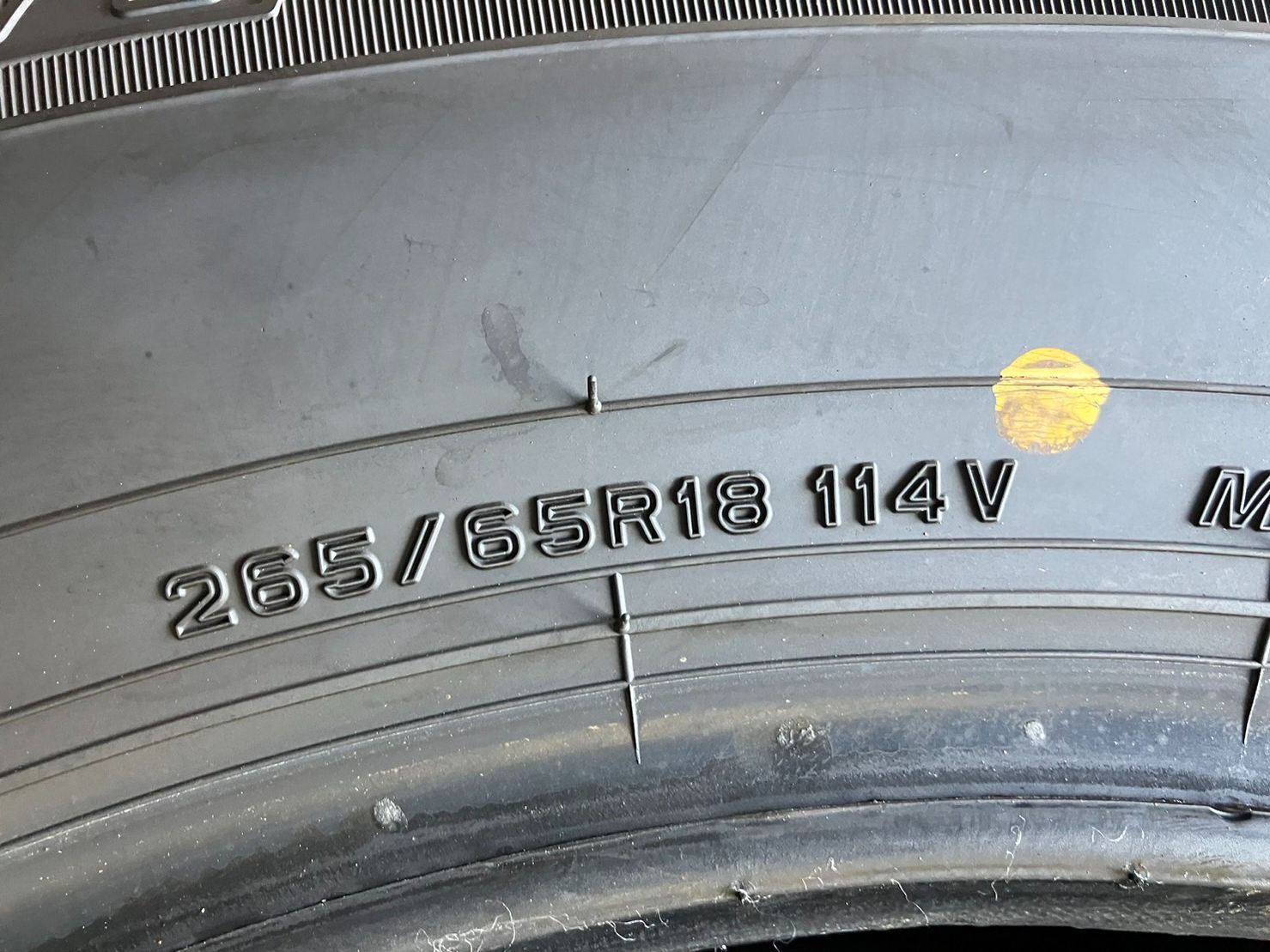 ダンロップ GRANDTREK AT23 265/65R18 4本セット（新車外し 