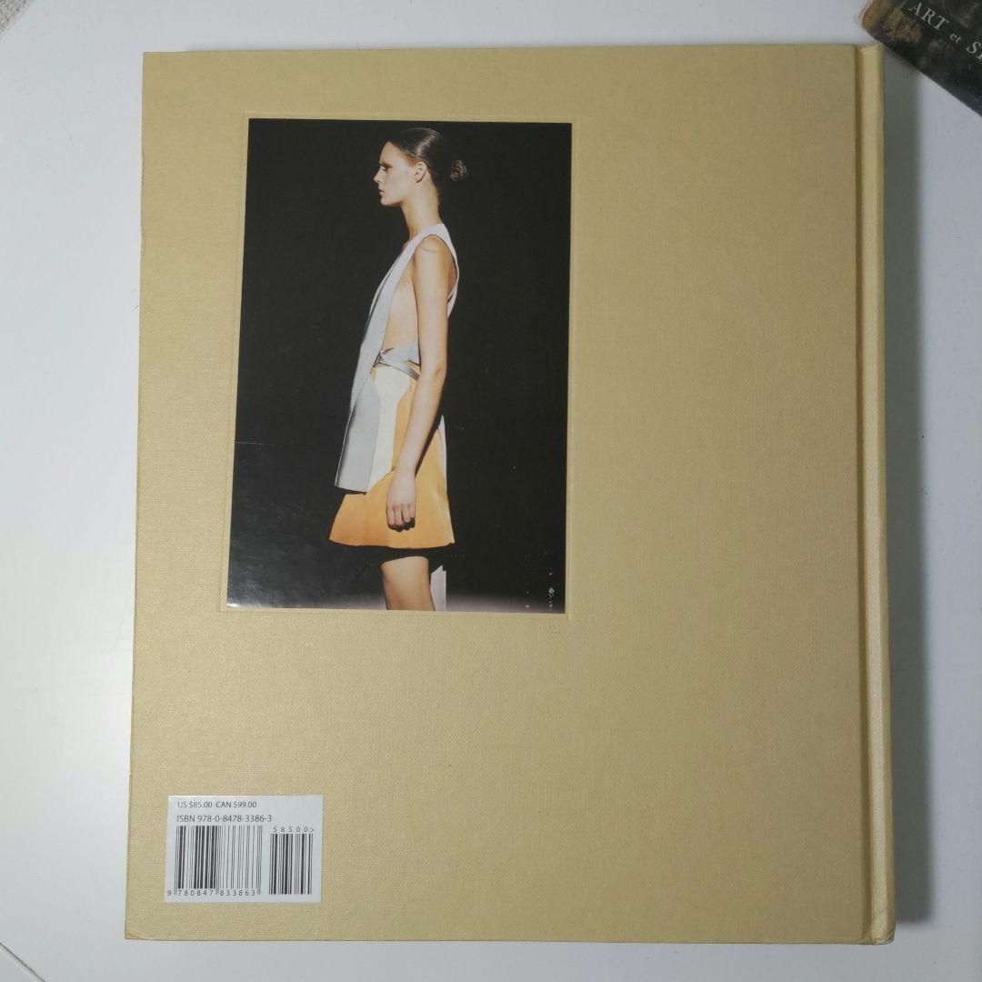 「Hussein Chalayan」作品集　フセイン・チャラヤン Hussein Chalayan フセイン・チャラヤン 作品集 - メルカリ