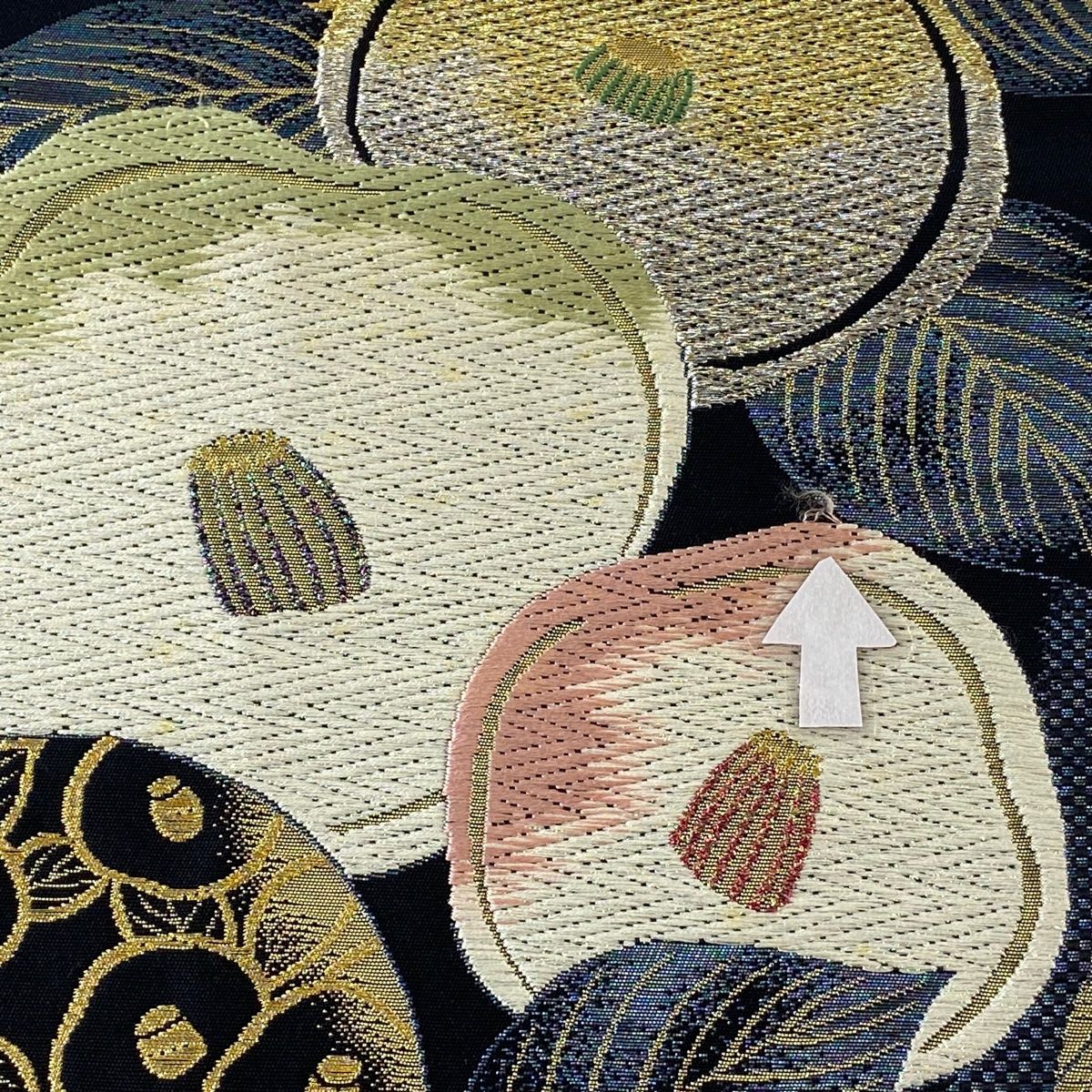 袋帯 美品 秀品 蝶 桜 金銀糸 箔 金色 六通 正絹 【中古