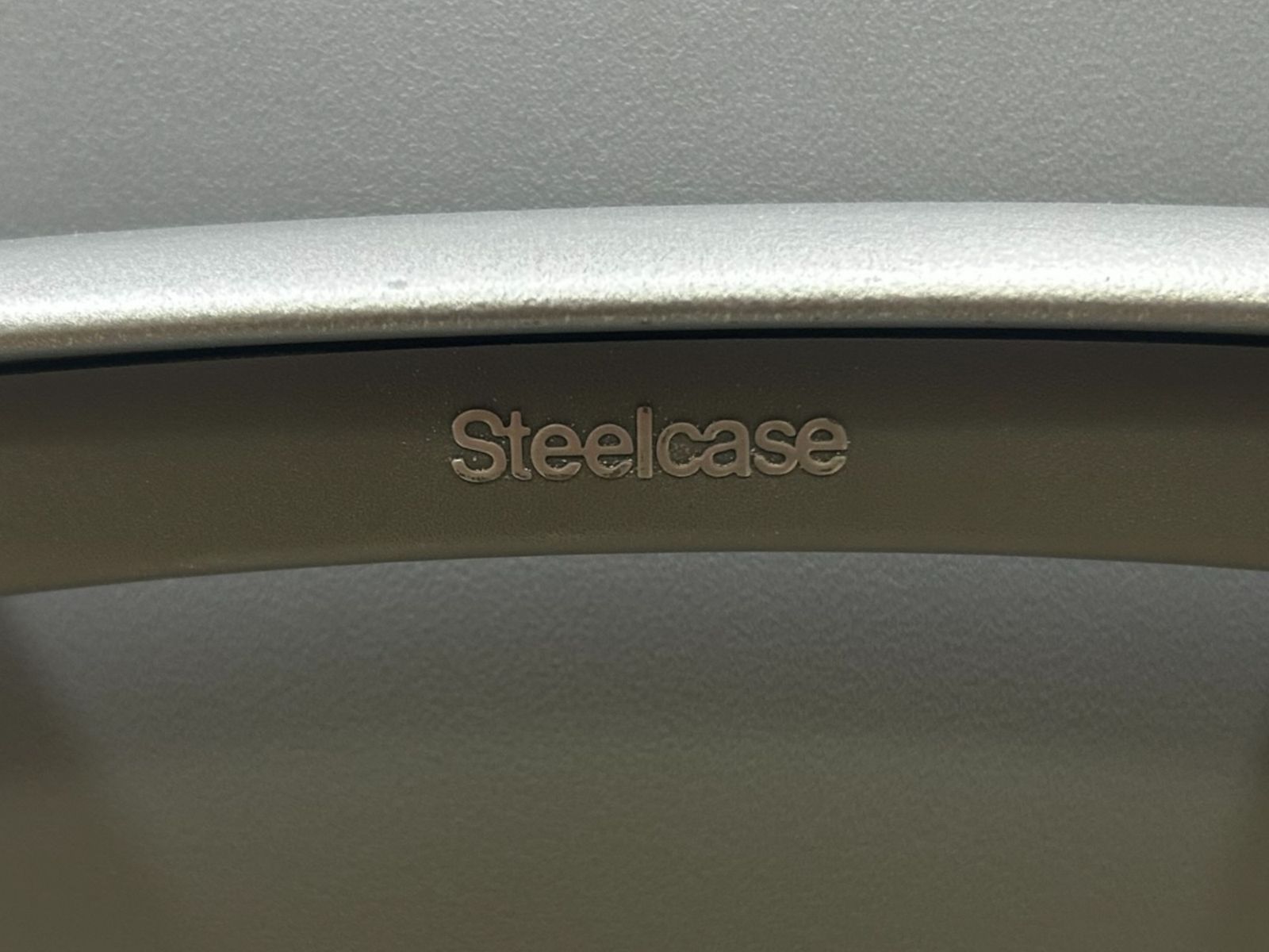 スチールケース