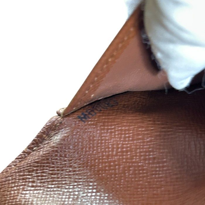 LOUIS VUITTON ルイヴィトン モノグラム ポルトトレゾール  