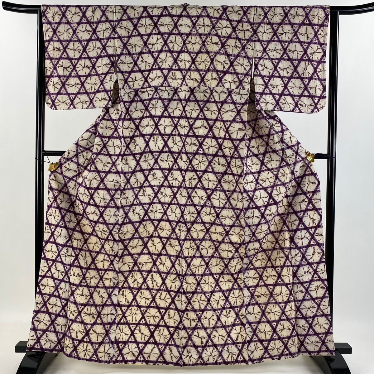 ほていや 小紋 藍染 花紋 刺繍 七宝地紋 ネイビー 着物 075a d