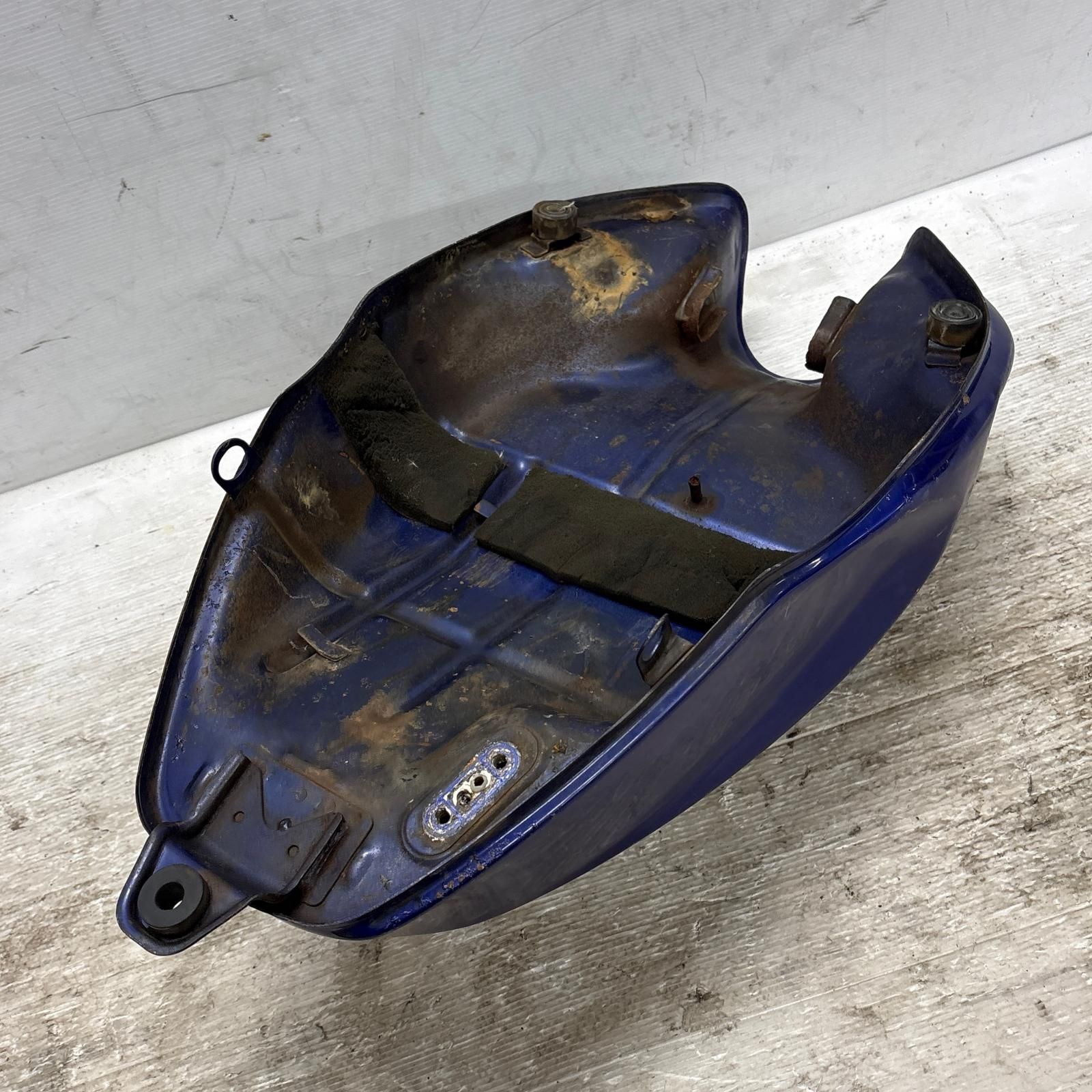 バリオス 1型 ガソリンタンク フューエルタンク タンク ZR250A バリオス 1型 ガソリンタンク フューエルタンク タンク ZR250A