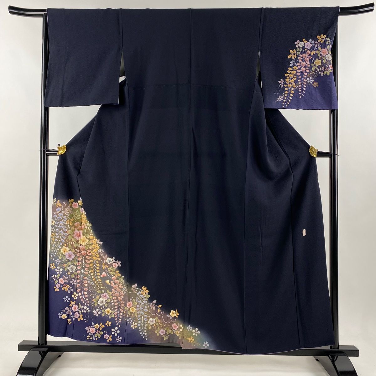 付下げ 身丈157.5cm 裄丈66cm M 袷 翠山工房 やまと 落款 辻が花 金彩 ぼかし 濃紫 正絹 名品