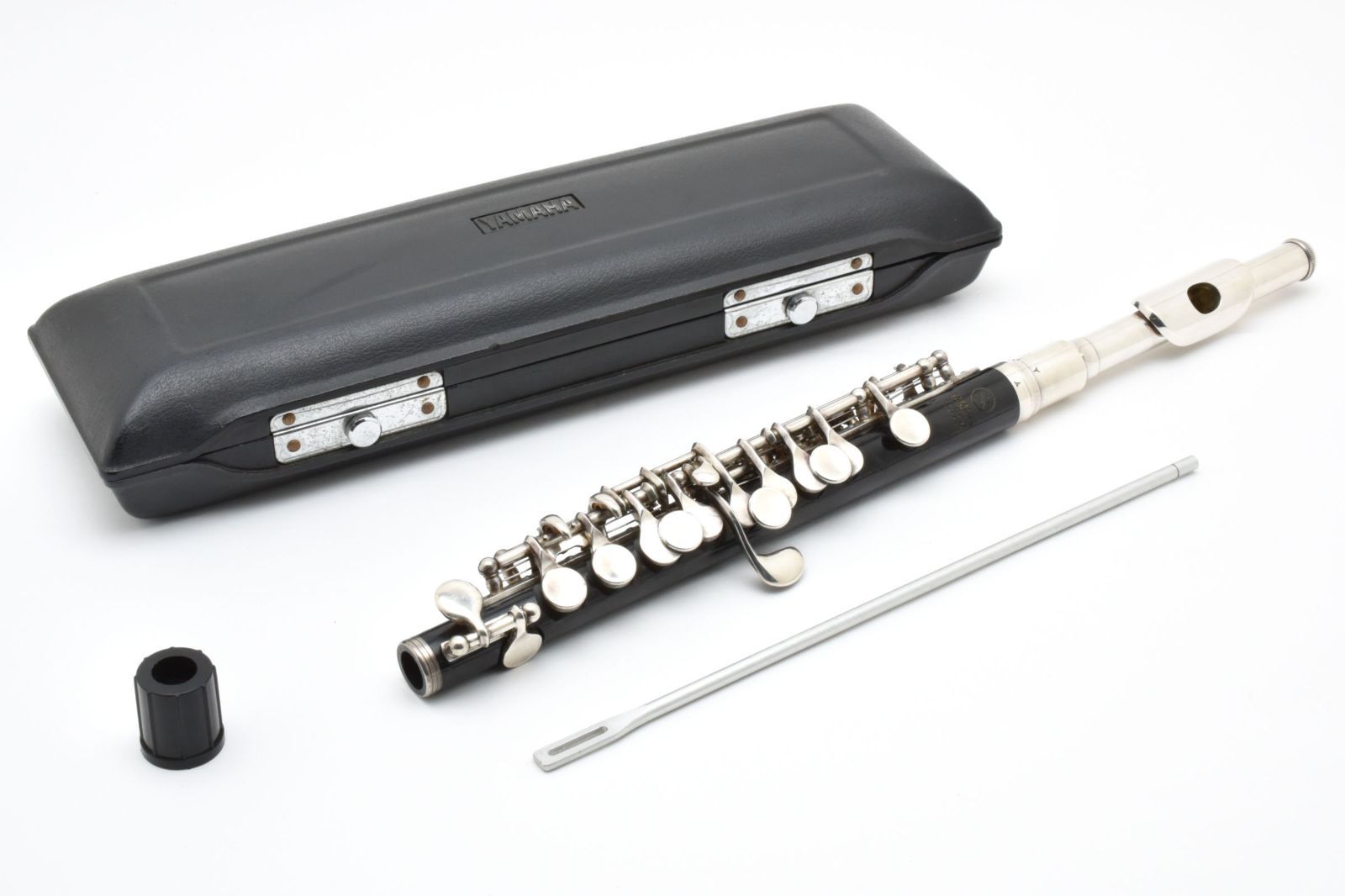YAMAHA ピッコロ YPC-31 木製 ニッケルシルバーヘッド 管楽器 ケース付き