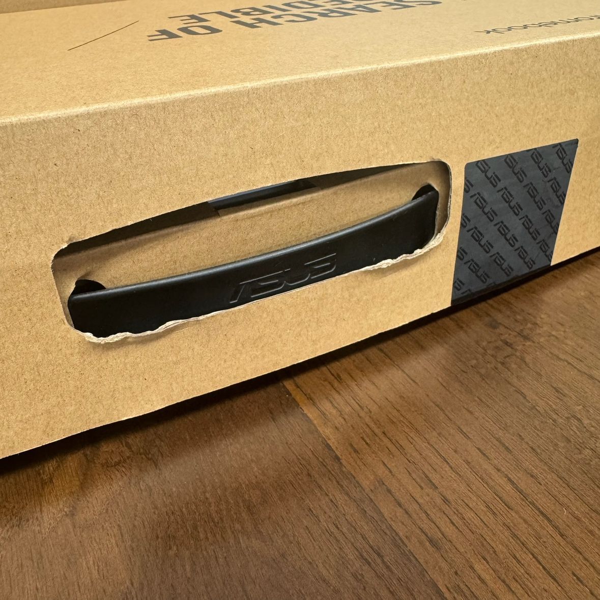 ASUS