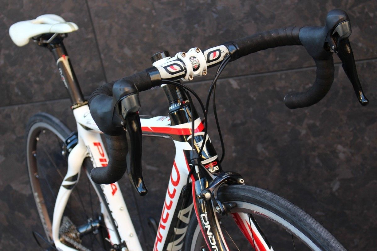 お話中　現状渡し　ピナレロ PINARELLO FP DUE 2012年モデル 470サイズ シマノ 105 カーボン ロードバイク ピナレロ PINARELLO FP DUE 2012年モデル 470Sサイズ シマノ 105 5700