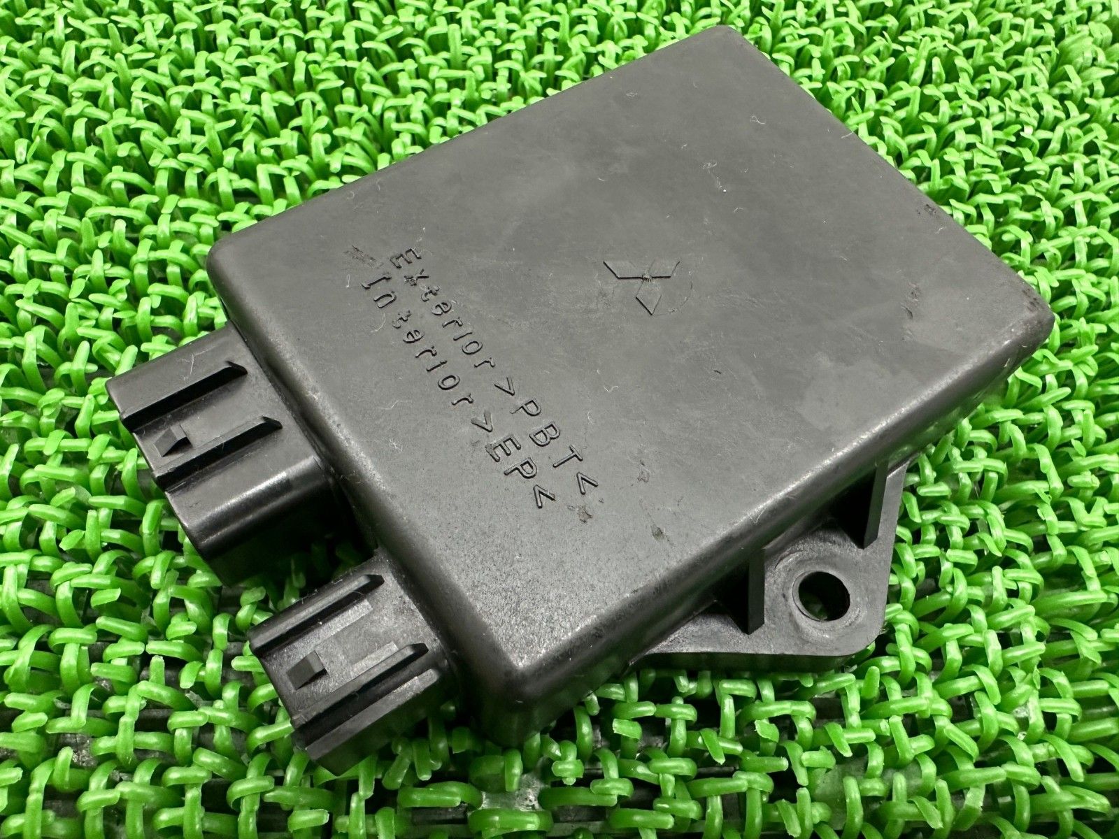 GPZ1100 イグナイター カワサキ 純正 バイク 部品 ZXT10E CDI スパークユニット 修復素材に 機能的問題なし 品薄 fB