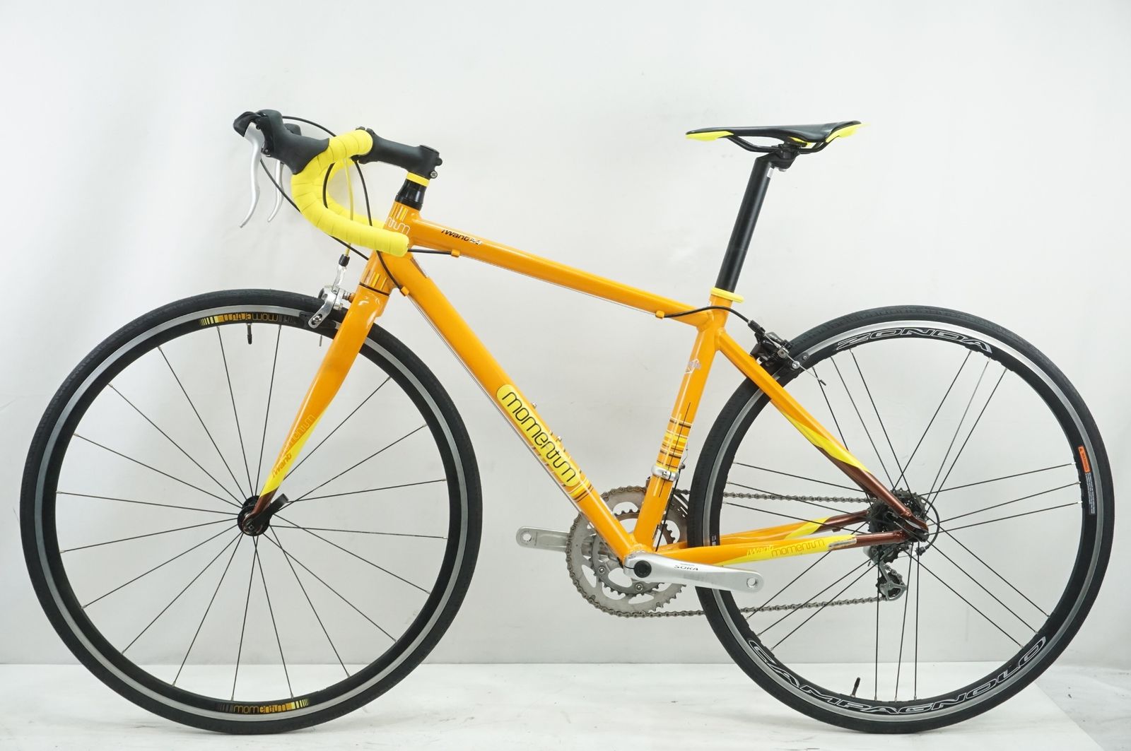 MOMENTUM モーメンタム IWANT 2.4 2014年モデル カスタム ロードバイク | 大宮店