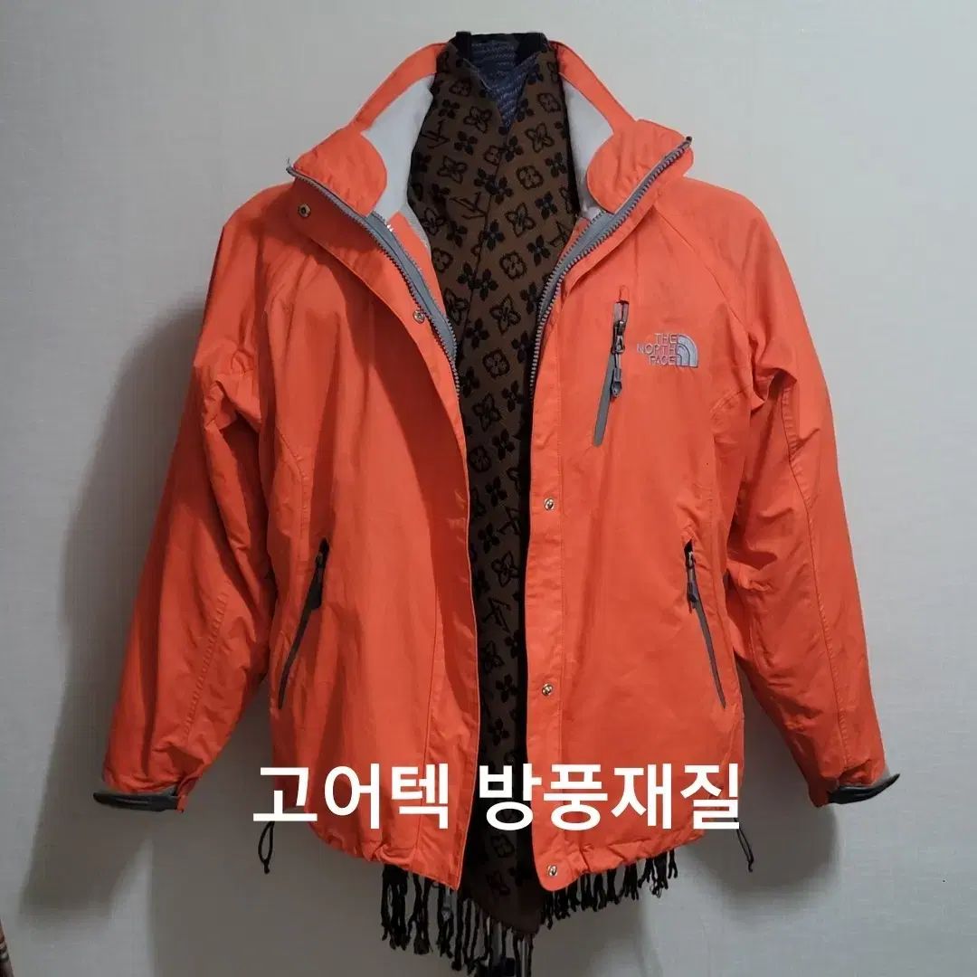 THE NORTH FACE(ザ・ノース・フェイス) 防風ジャケット