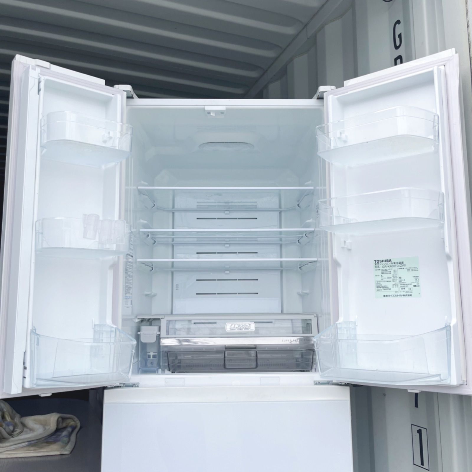 取付無料！東芝ベジータ真ん中野菜室 クリスタルホワイト6ドア冷蔵庫！洗濯機 取付無料！東芝ベジータ真ん中野菜室 クリスタルホワイト6ドア冷蔵庫