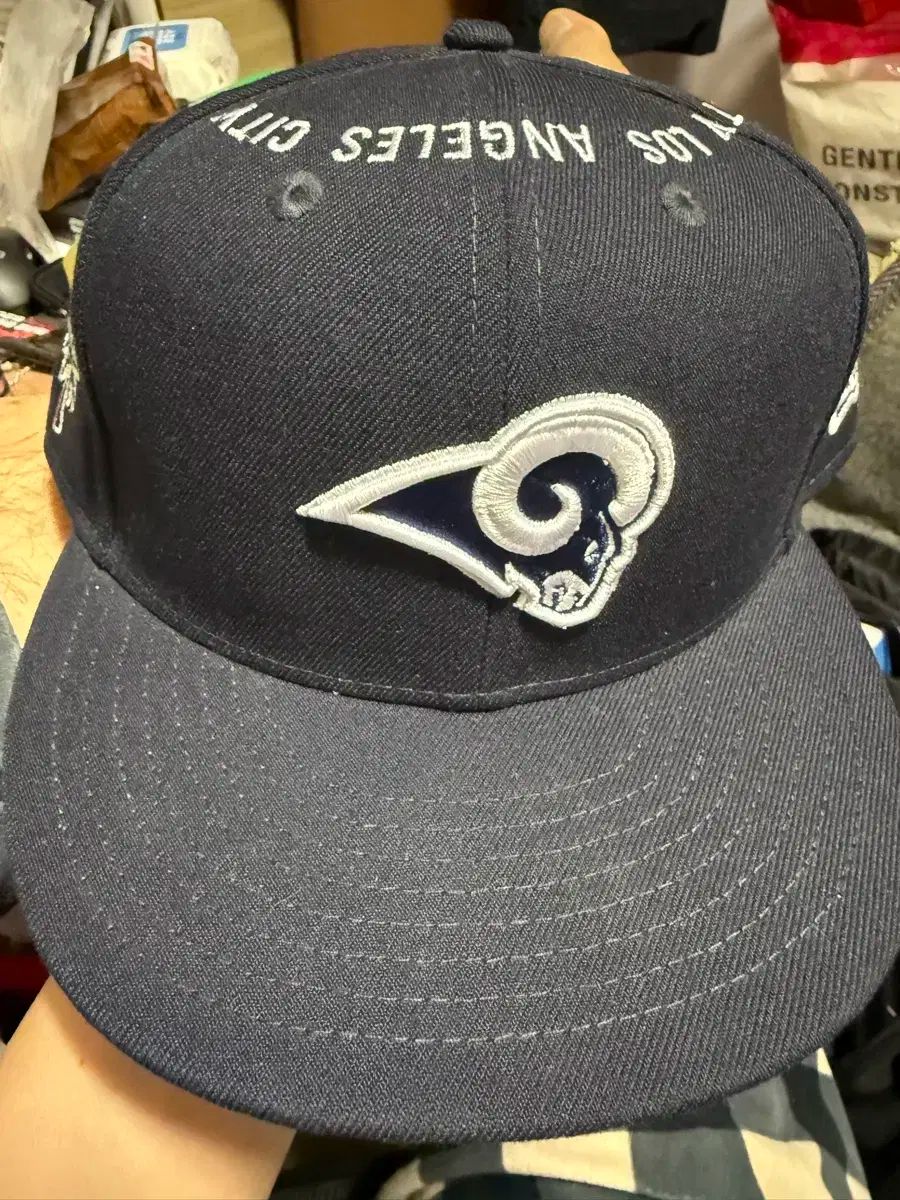 正規品 NFL LA ラムズ 改善された NEW ERA(ニューエラ)