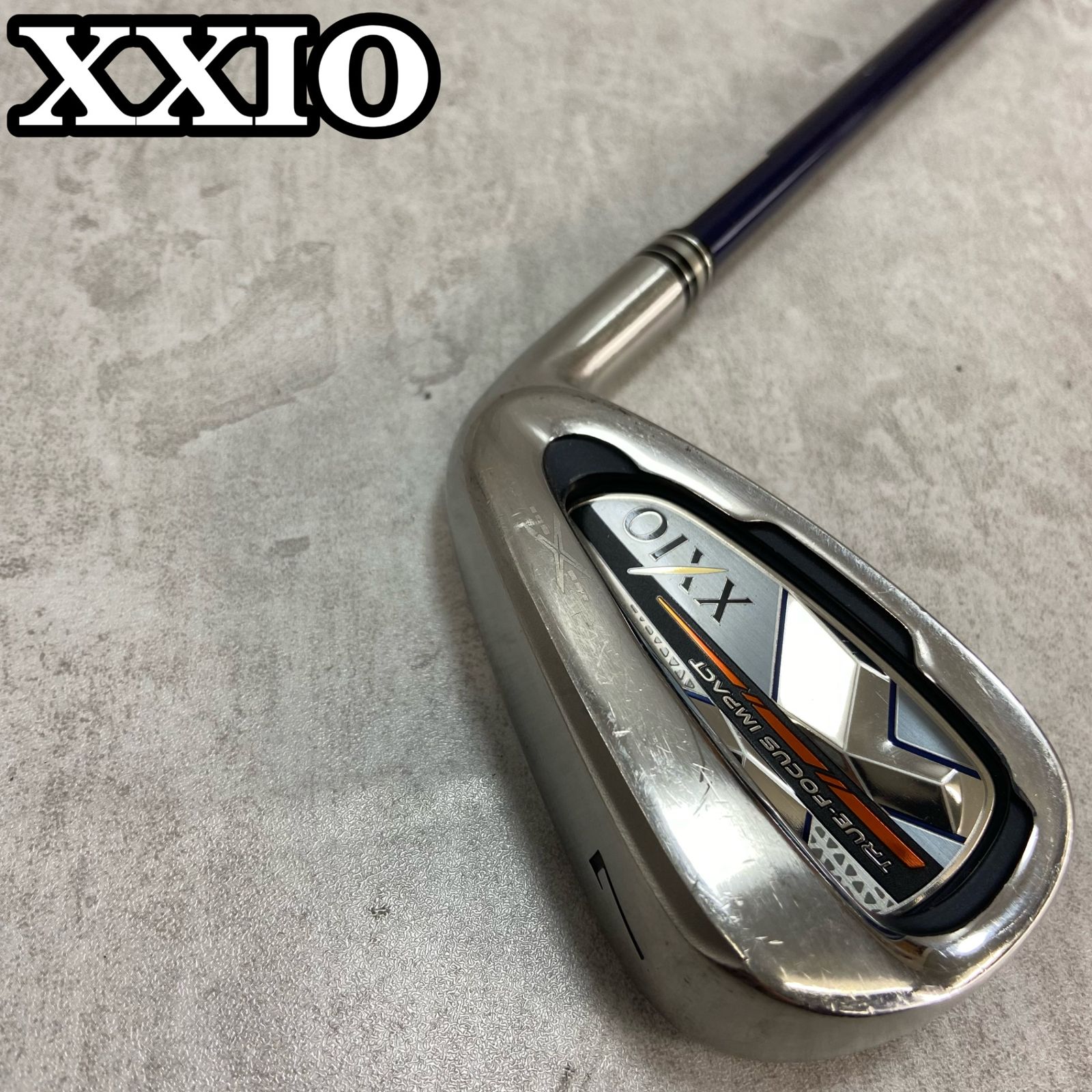 XXIO　ゼクシオ　10代目　MP1000　メンズゴルフ7番アイアン　カーボン　R　右利き用　37インチ　C-9　約362g　ポケットキャビティ