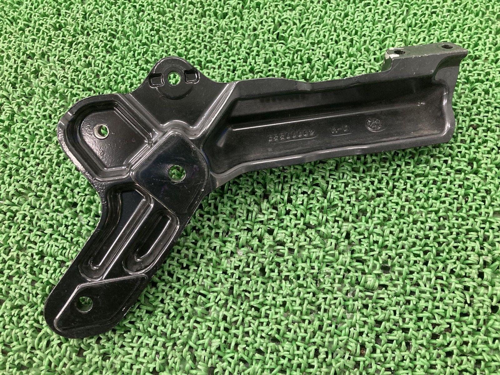 FLFBS1870 マフラーステー 65500063 ハーレー 純正 バイク 部品