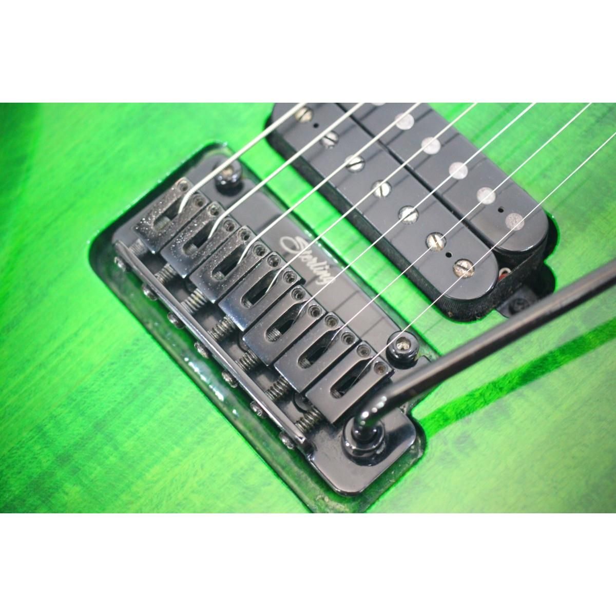 ＳＴＥＲＬＩＮＧ ＢＹ