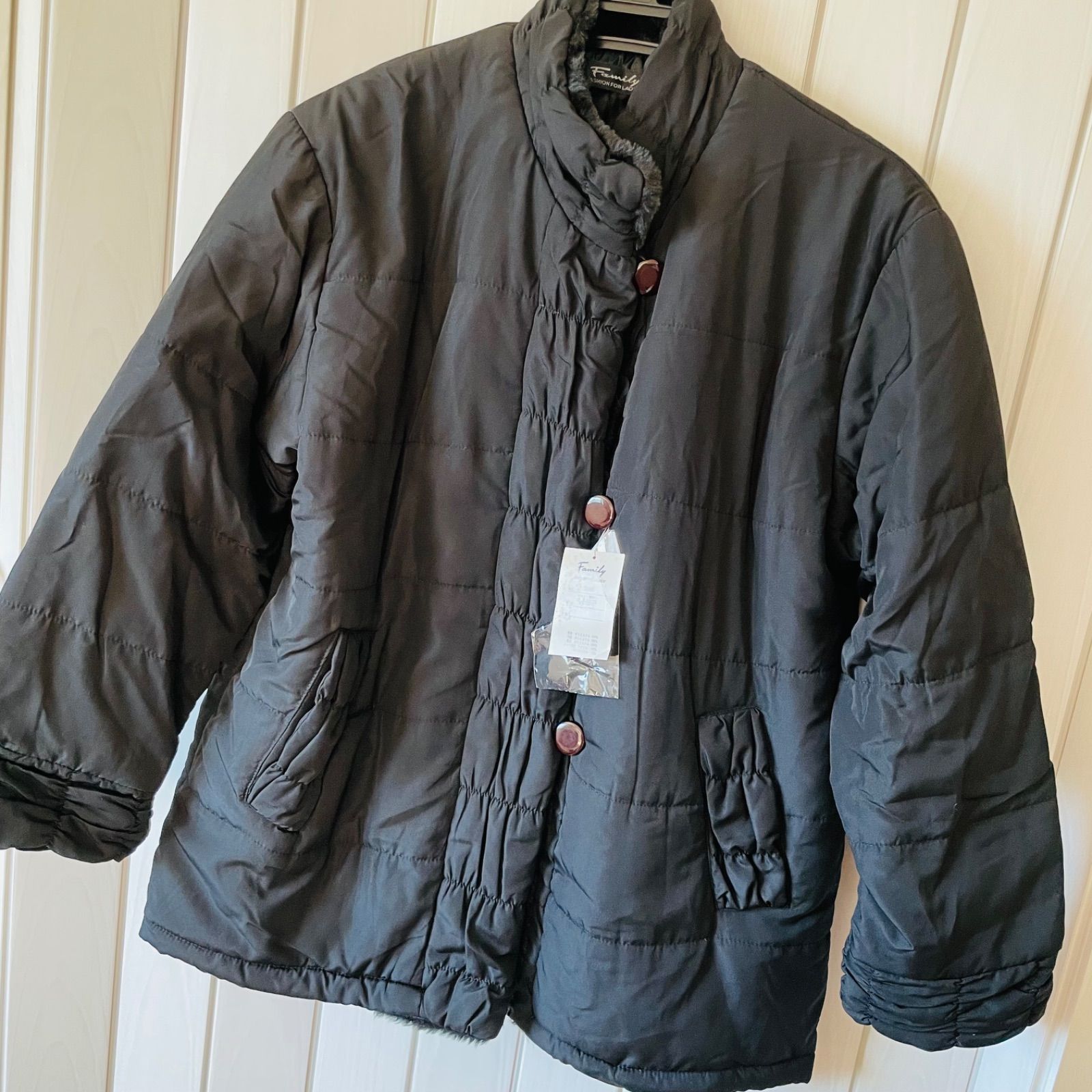 TS-107 Family ファー付コート 中綿 アウター M〜L ブラック 長袖 暖かい シンプル 冬 上着