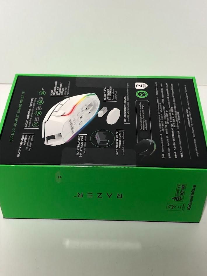 売り切れ次第終了。 Razer Basilisk V3 Pro WH