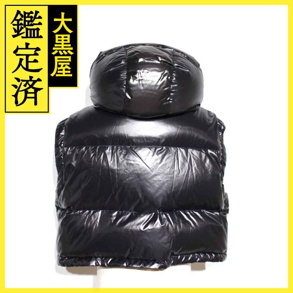 LOUIS VUITTON ルイヴィトン 衣類 グロッシースリーブレスパファ 